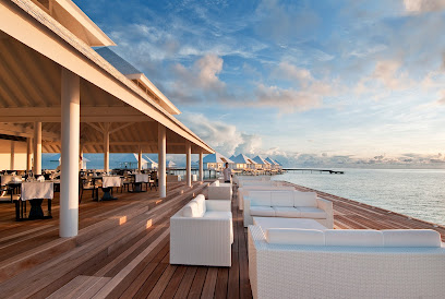 Diamonds Athuruga Maldives